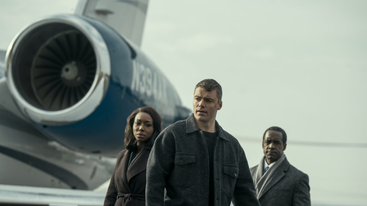 Netflix: Οι σειρές και οι ταινίες που ήρθαν αυτόν τον μήνα – Διαθέσιμες οι νέες σεζόν των «Δικηγόρος με τη Λίνκολν» και «The Night Agent»