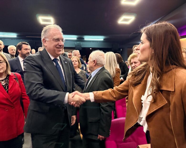 Ο Υπουργός Ανάπτυξης, Τάκης Θεοδωρικάκος