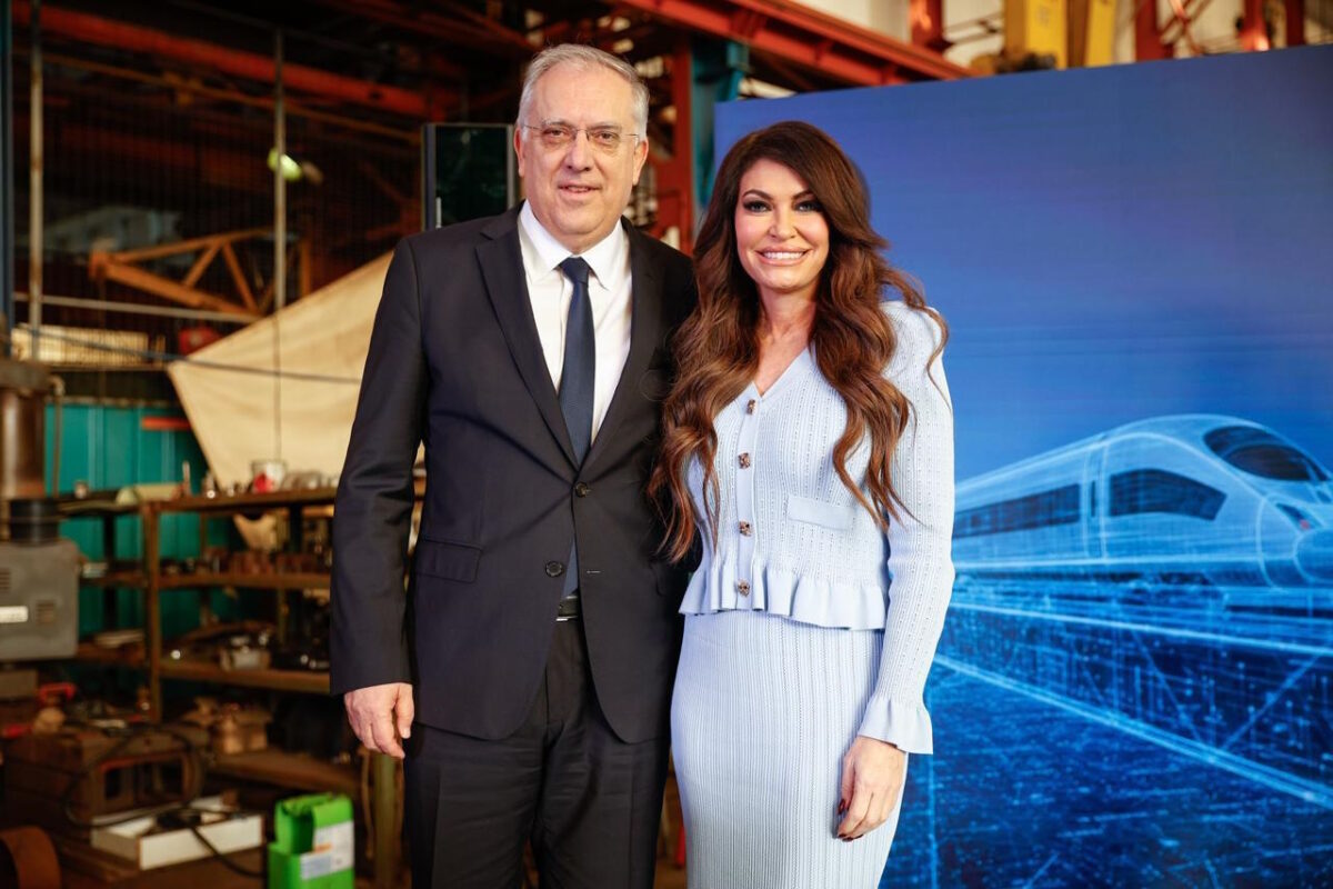 Τάκης Θεοδωρικάκος με την Kimberly Guilfοyle