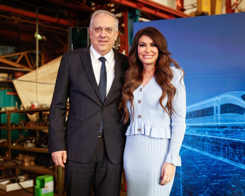 Τάκης Θεοδωρικάκος με την Kimberly Guilfοyle