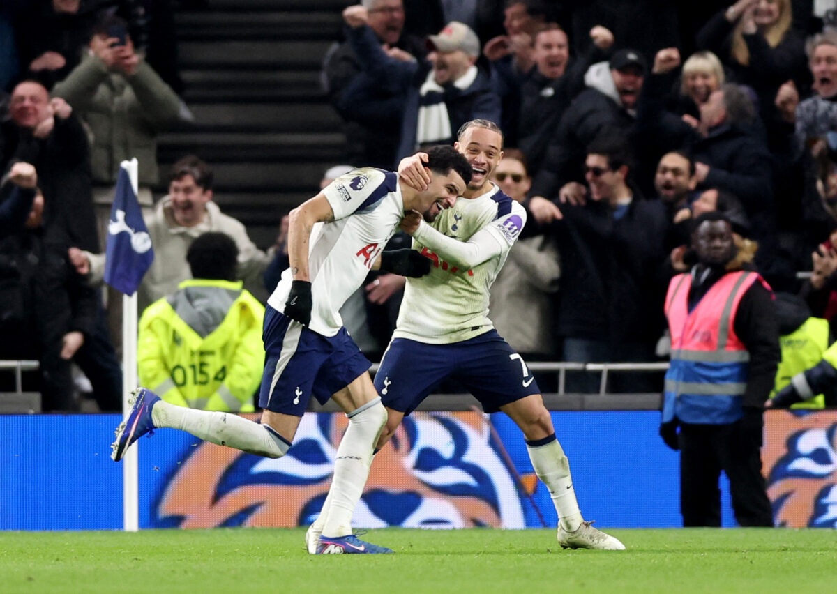 Οι παίκτες Τότεναμ