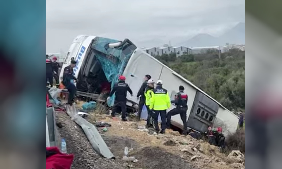 Τουρκία: Τροχαίο με 8 νεκρούς και 26 τραυματίες στην Αττάλεια - Οι πρώτες εικόνες από το σημείο