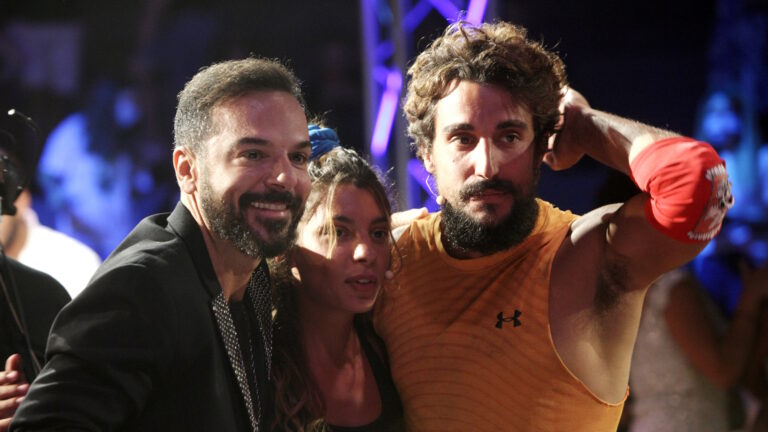 Τριαντάφυλλος, Μαριαλένα Ρουμελιώτη και Σάκης Κατσούλης