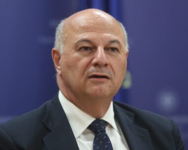 Ο Κώστας Τσιάρας