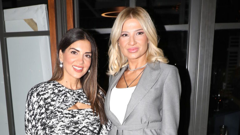 Σταματίνα Τσιμτσιλή και Φαίη Σκορδά