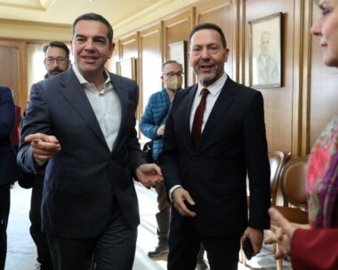 Τσίπρας και Στουρνάρας