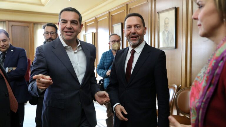 Τσίπρας και Στουρνάρας