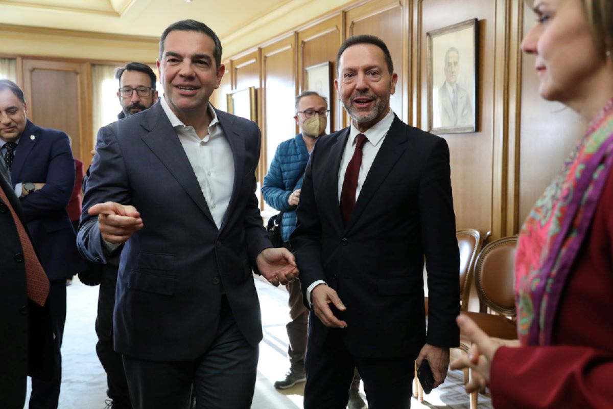 Τσίπρας και Στουρνάρας