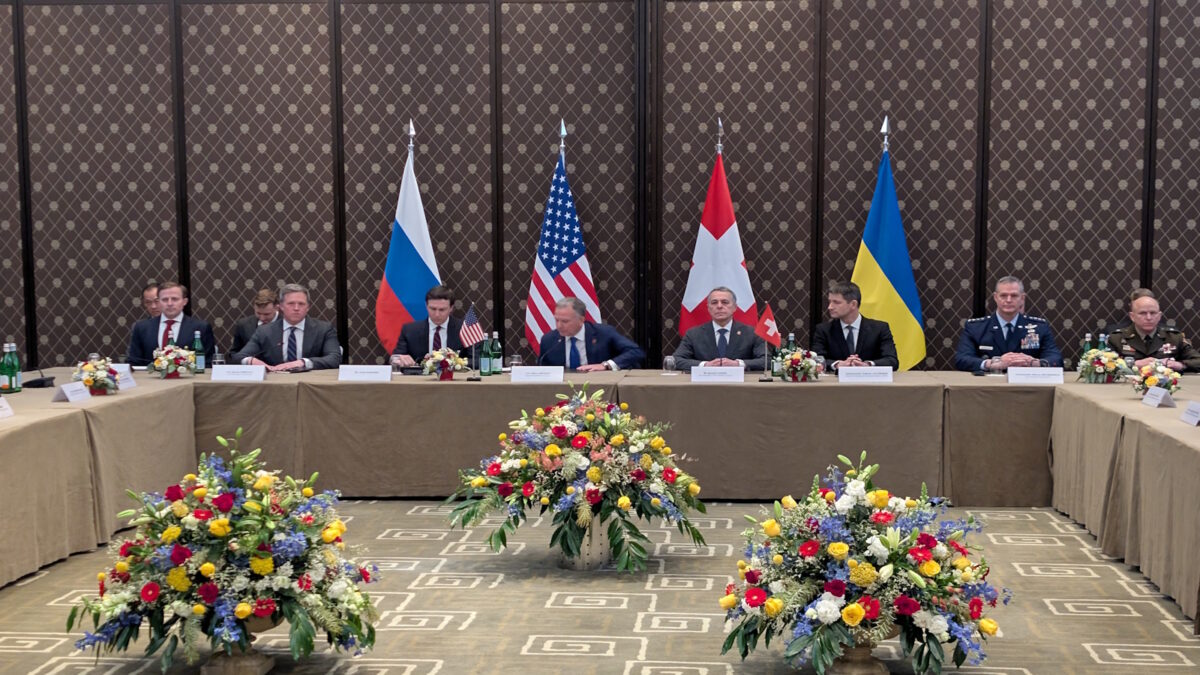 Οι επικεφαλής της αμερικανικής αντιπροσωπείας στις διαπραγματεύσεις