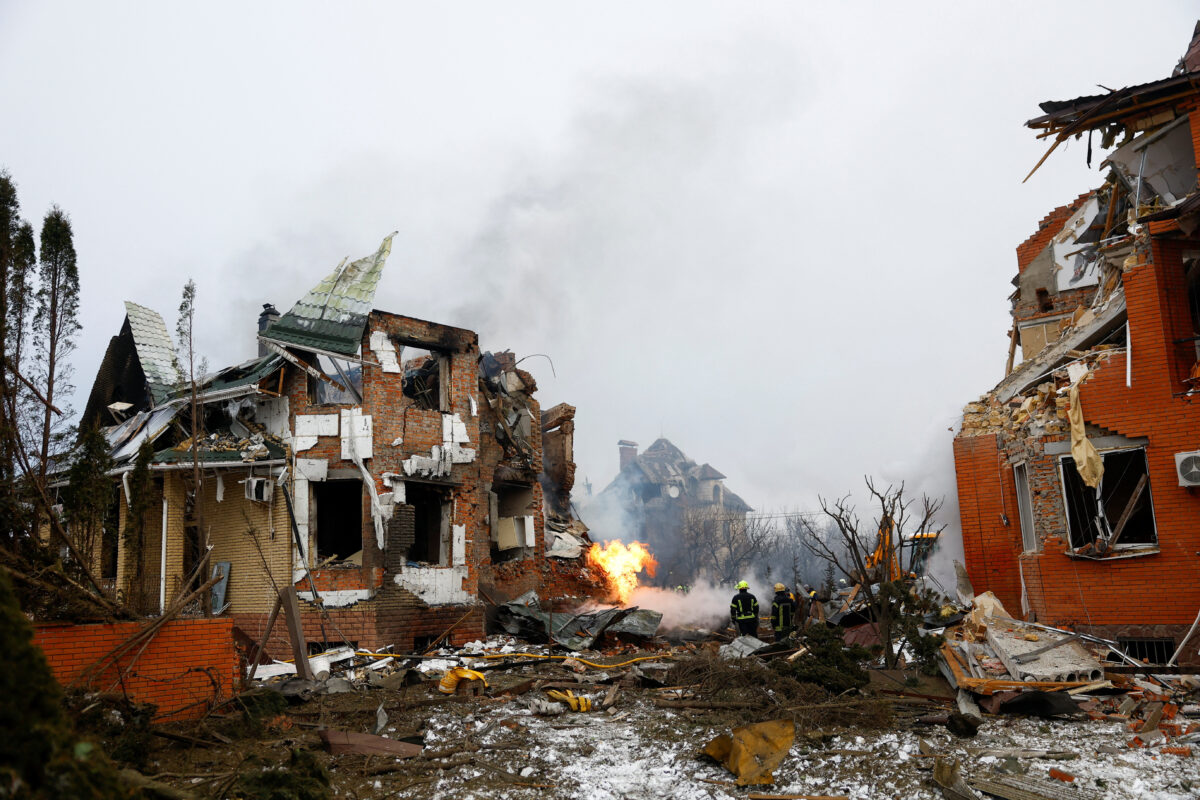 Σπίτια με ζημιές κατά τη διάρκεια ρωσικών επιθέσεων