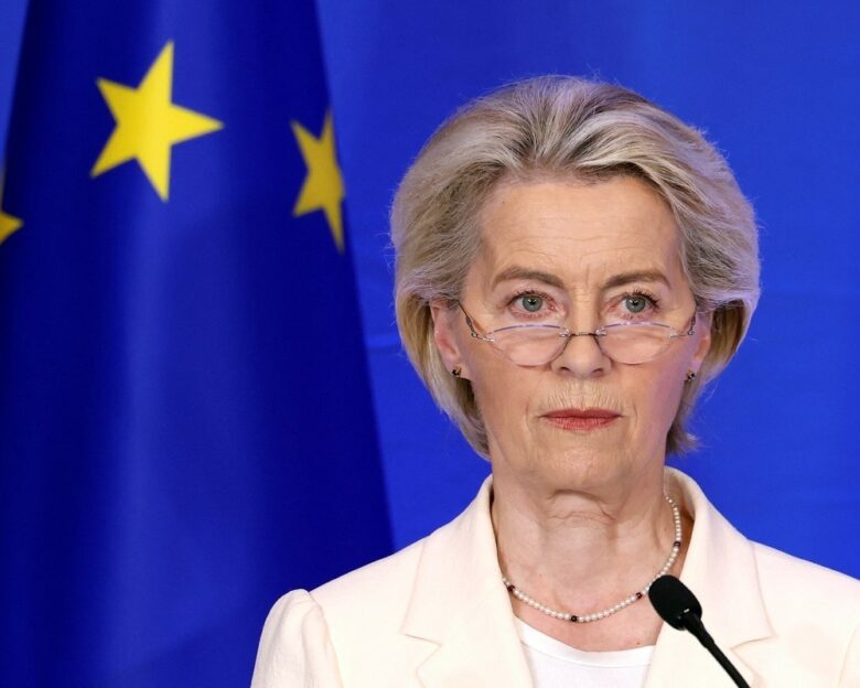 Η πρόεδρος της Κομισιόν Ούρσουλα φον ντερ Λάιεν