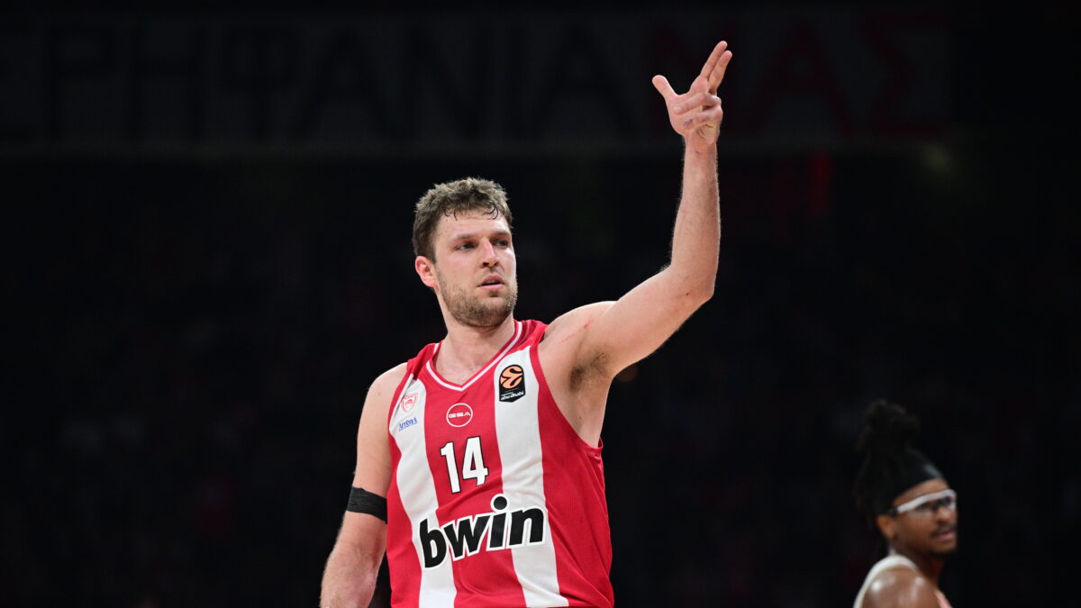 O Σάσα Βεζένκοφ