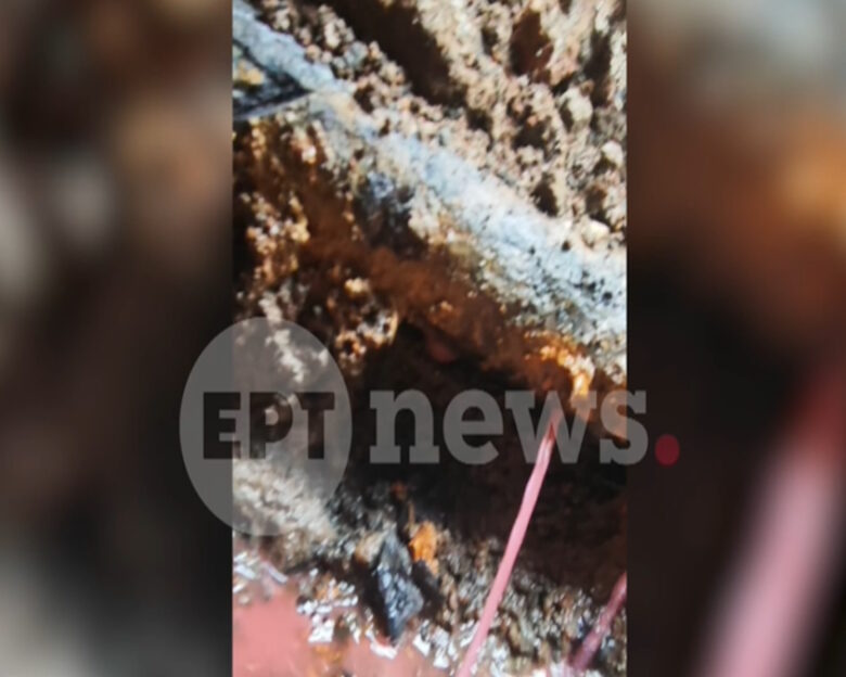 Φωτογραφία - ντοκουμέντο από το σημείο της πολύνεκρης έκρηξης στο εργοστάσιο «Βιολάντα» στα Τρίκαλα