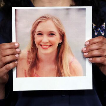 Η Βιρτζίνια Τζιουφρέ