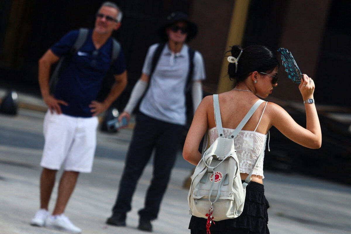 άνθρωποι σε ζέστη