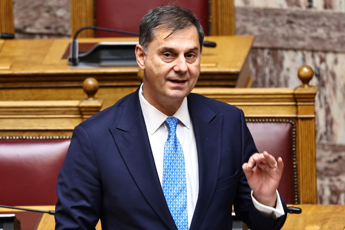 Ο Χάρης Θεοχάρης