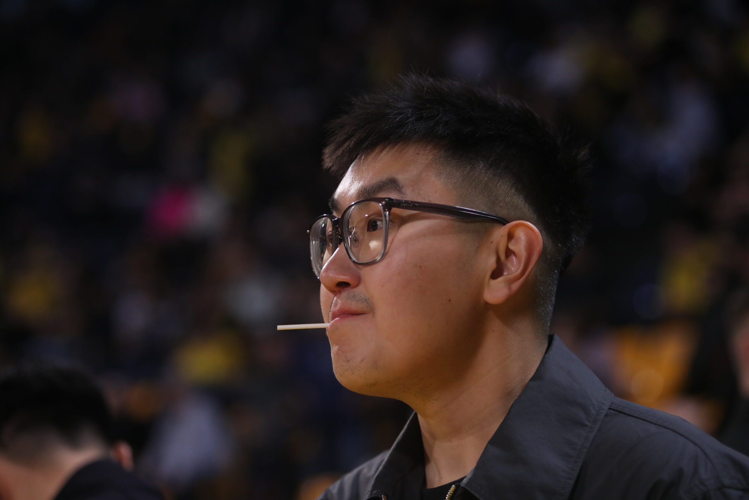 Ο Ρίτσαρντ Σιάο με γλειφιτζούρι στο Παλέ