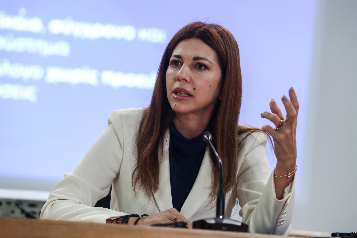 Η υπουργός Παιδείας Σοφία Ζαχαράκη