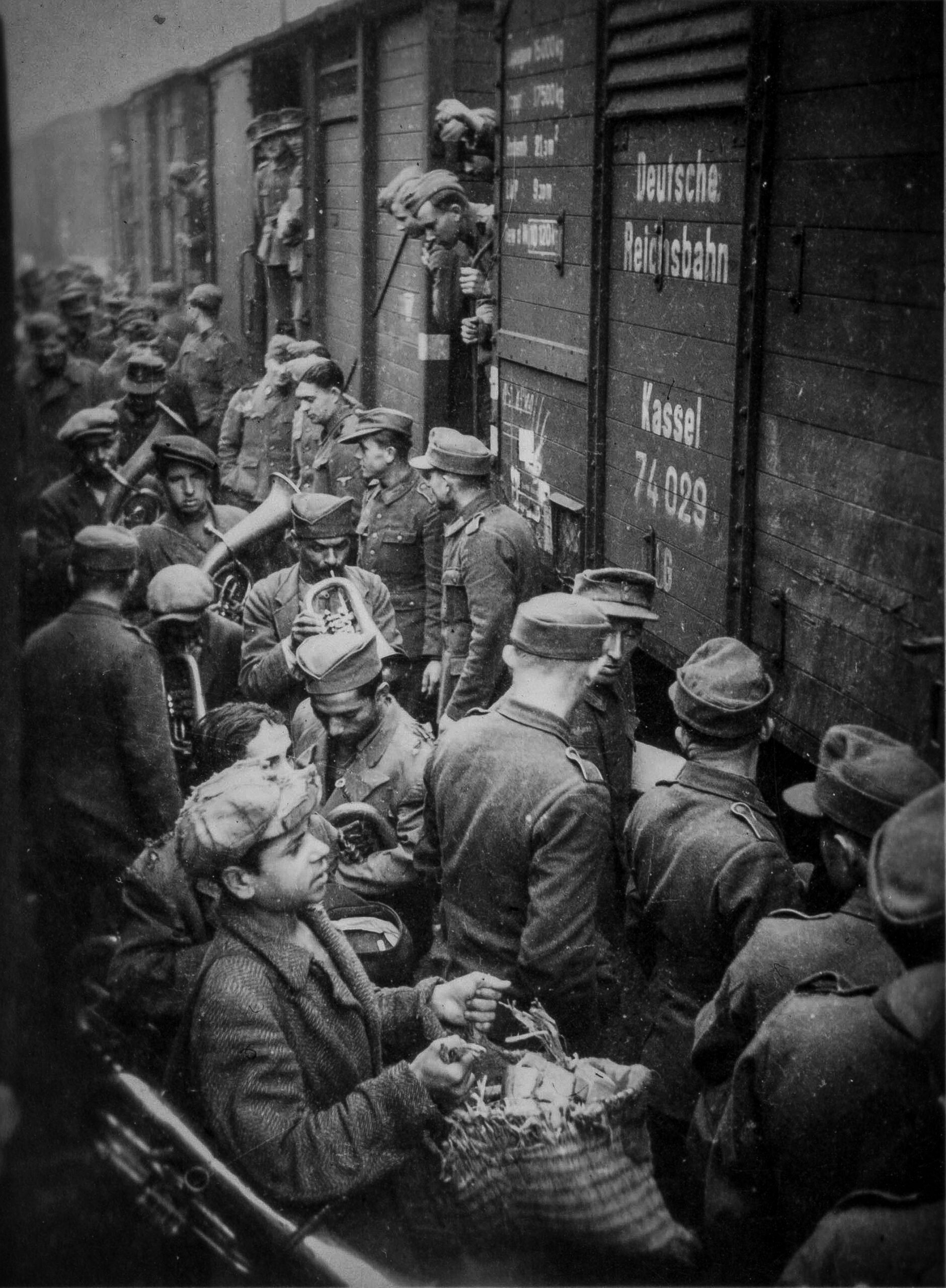 Φωτογραφίες 200 της Καισαριανής