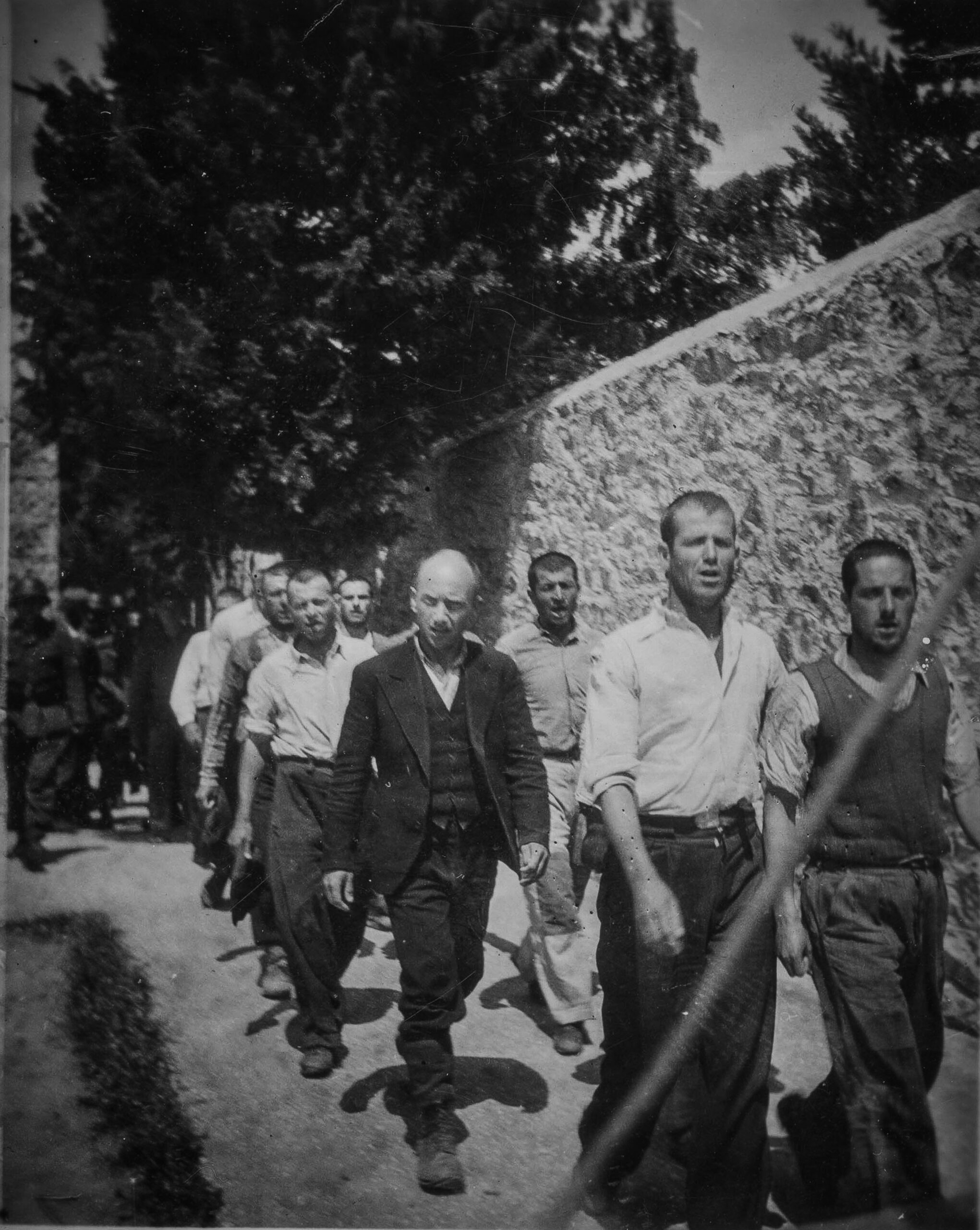 Φωτογραφίες 200 της Καισαριανής