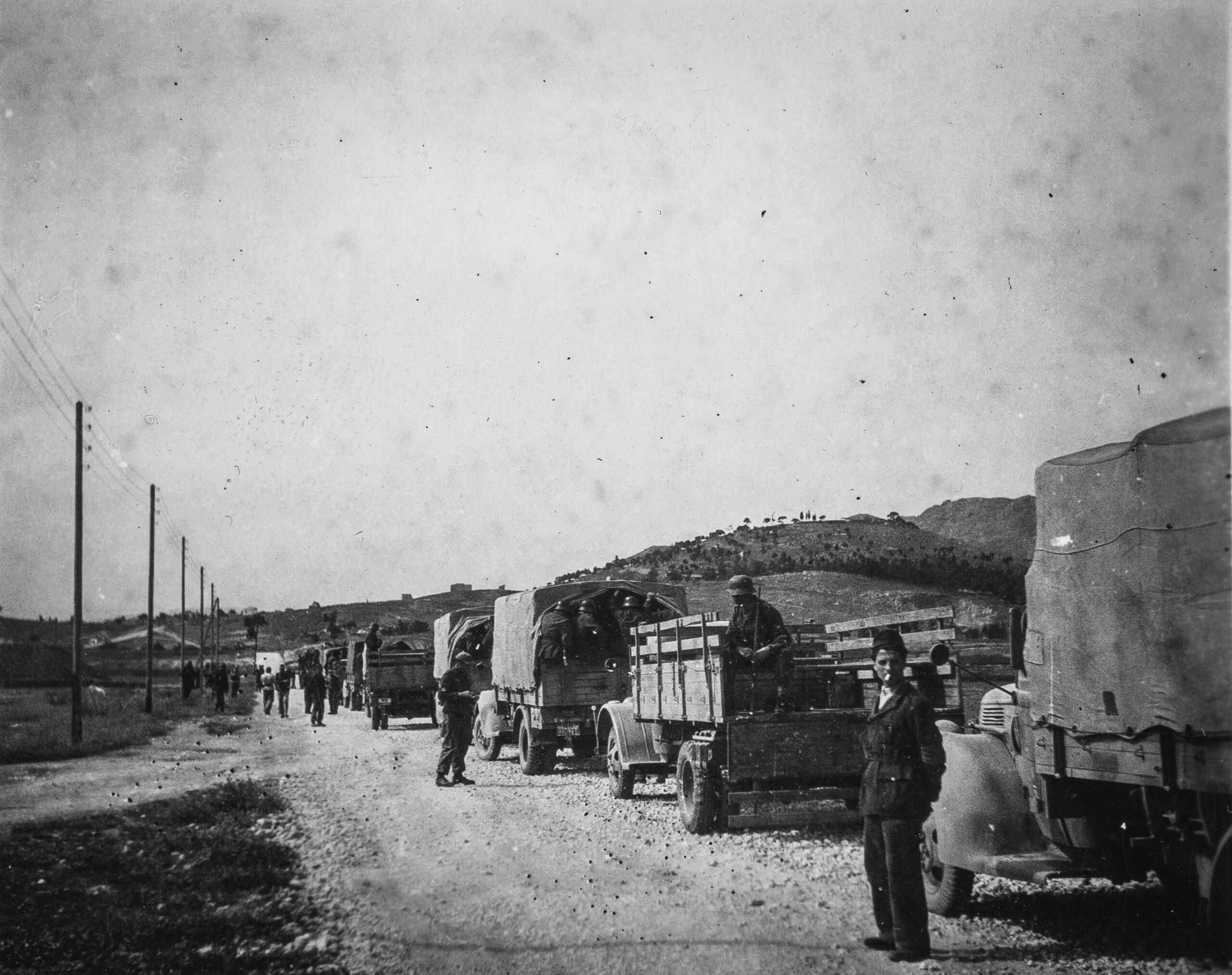 ΠΑΡΟΥΣΙΑΣΗ ΤΗΣ ΦΩΤΟΓΡΑΦΙΚΗΣ ΣΥΛΛΟΓΗΣ ΧΟΙΕΡ ΑΠΟ ΤΟ ΥΠΟΥΡΓΕΙΟ ΠΟΛΙΤΙΣΜΟΥ / ΕΚΤΕΛΕΣΗ ΤΩΝ 200 ΚΟΜΜΟΥΝΙΣΤΩΝ ΤΗΝ ΠΡΩΤΟΜΑΓΙΑ 1944 ΣΤΟ ΣΚΟΠΕΥΤΗΡΙΟ ΤΗΣ ΚΑΙΣΑΡΙΑΝΗΣ (ΤΑΤΙΑΝΑ ΜΠΟΛΑΡΗ/EUROKINISSI) Φωτογραφίες 200 της Καισαριανής