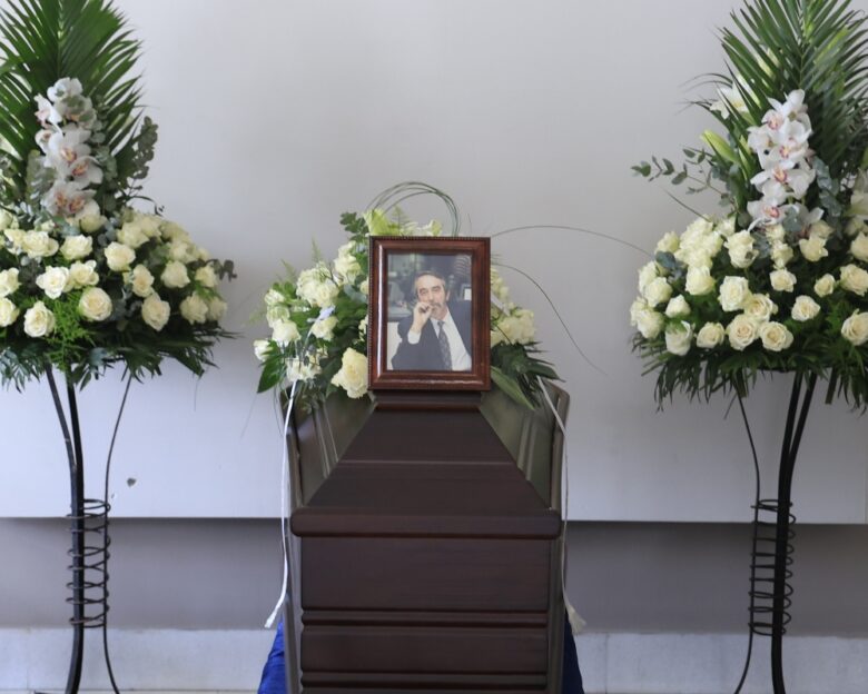 Στιγμιότυπα από την πολιτική κηδεία του Γιώργου