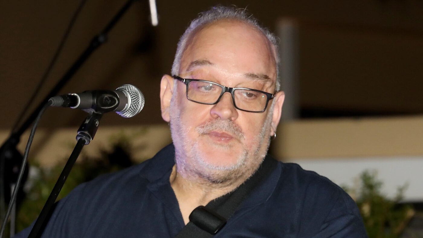 Γιώργος Μουκίδης