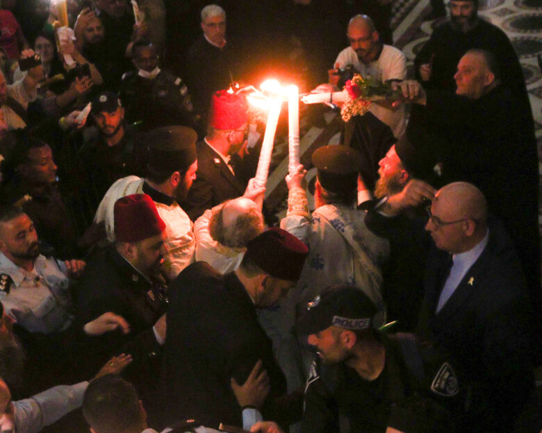 Τελετή Αφής για το Άγιο Φως