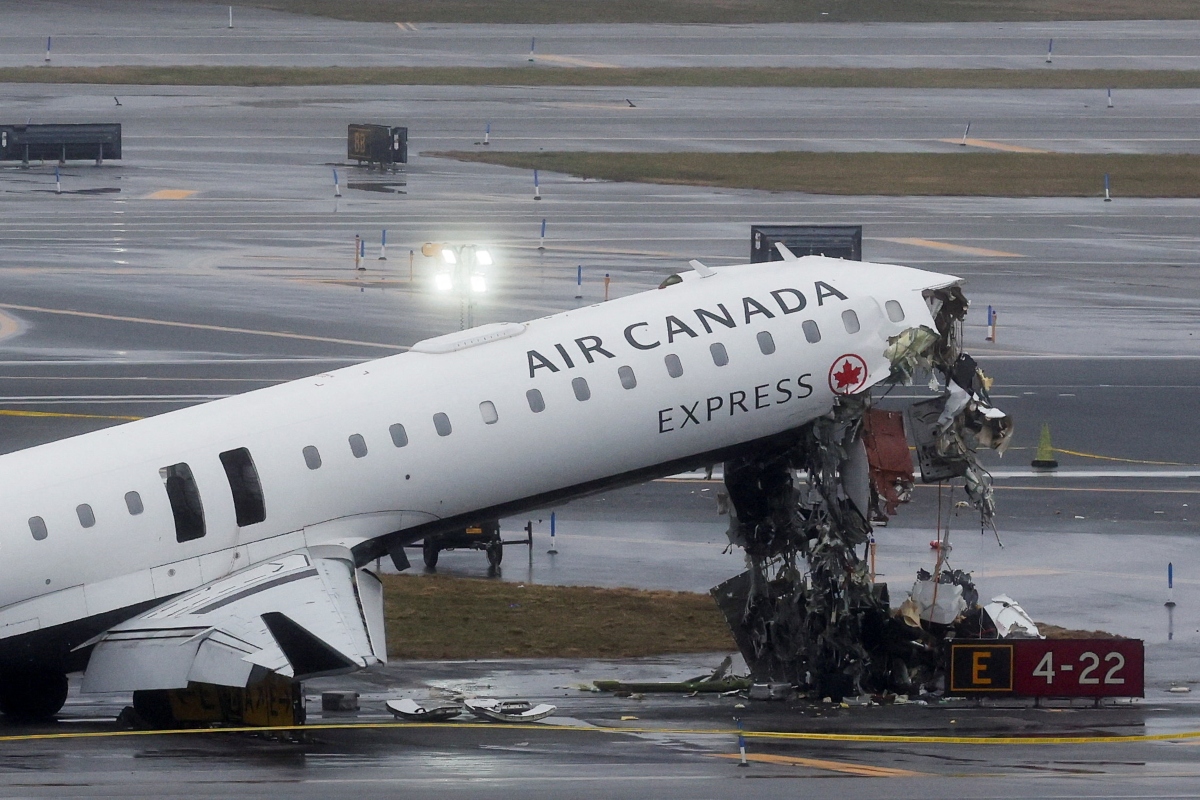 Σύγκρουση αεροσκάφους με πυροσβεστικό