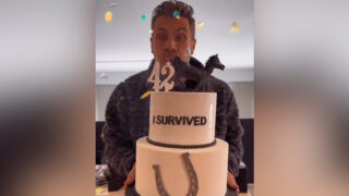 Άκης Πετρετζίκης