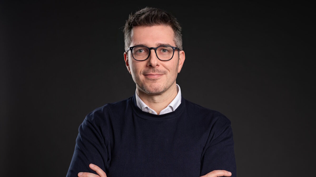 Ο Alessandro Callari, regional manager για την Ελλάδα, τη Μάλτα, την Ιταλία & το Ισραήλ της Booking