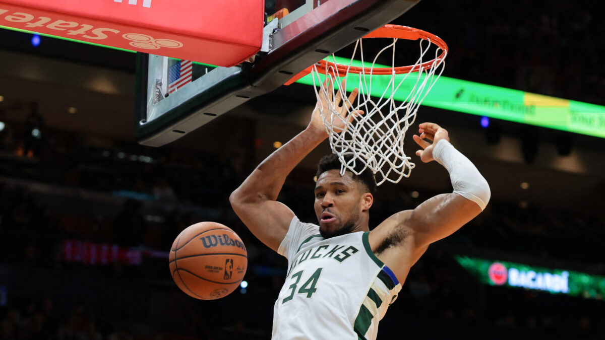 Ο Γιάννης Αντετοκούνμπο