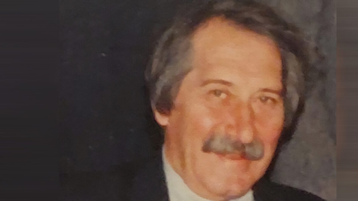 Αντώνης Κούρτης