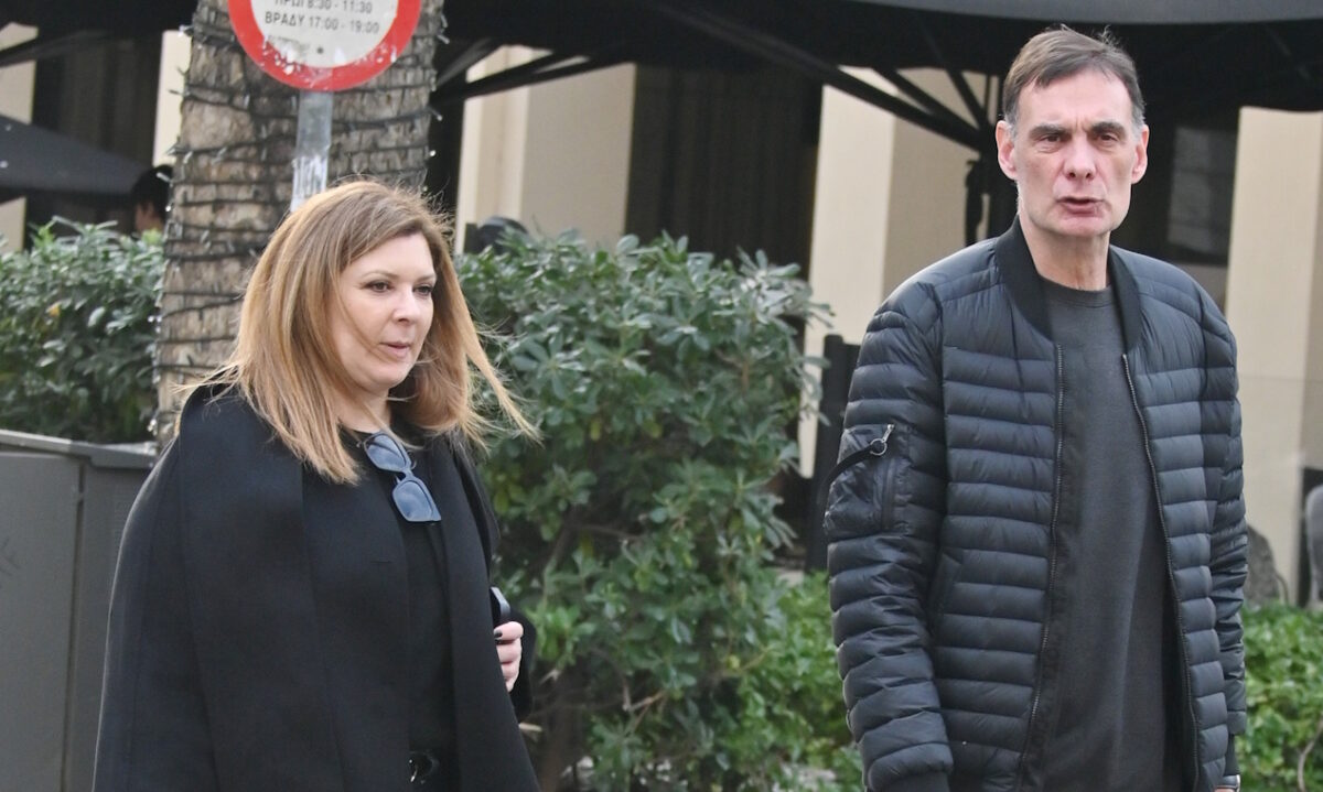 Ο Γιώργος Μπαρτζώκας με τη σύζυγό του