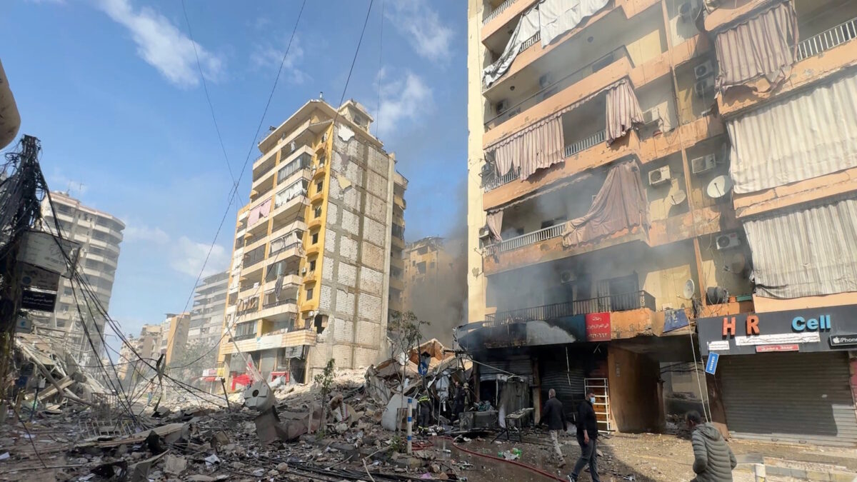 Το μέγεθος της καταστροφής από ισραηλινή επίθεση στη Βηρυτό