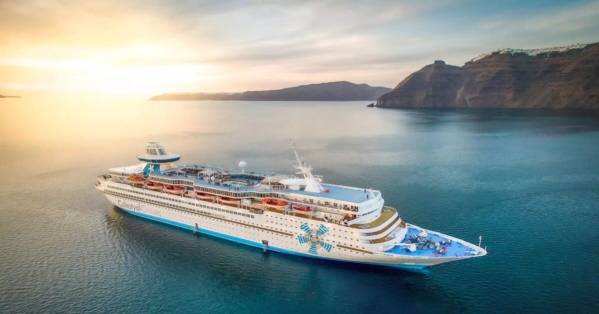 Celestyal Discovery: Απέπλευσε από το Ντουμπάι μετά από 47 ημέρες ακινησίας εξαιτίας του πολέμου στη Μέση Ανατολή