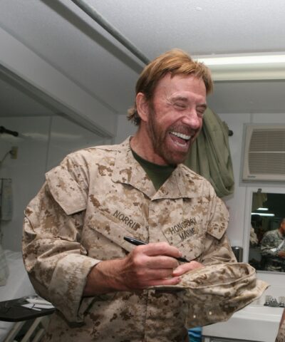 Ο Τσακ Νόρις