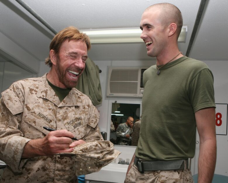 Ο Τσακ Νόρις