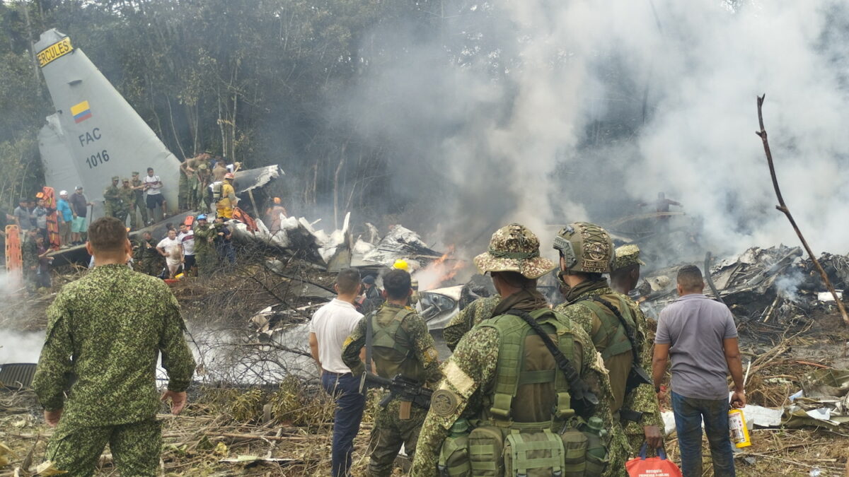 Συντριβή στρατιωτικού αεροσκάφους στην Κολομβία