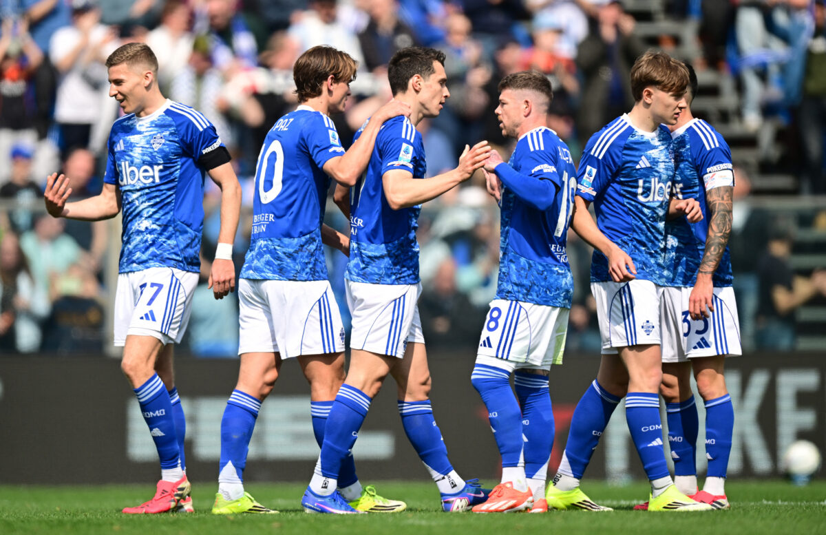 Ο Τάσος Δουβίκας