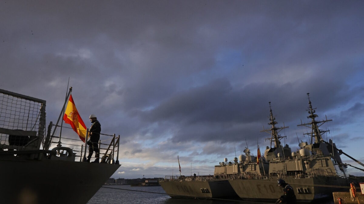 H φρεγάτα Cristobal Colon