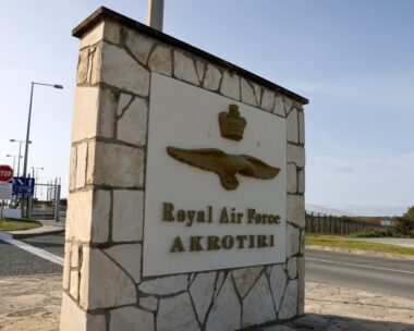 Βάση στο Ακρωτήρι