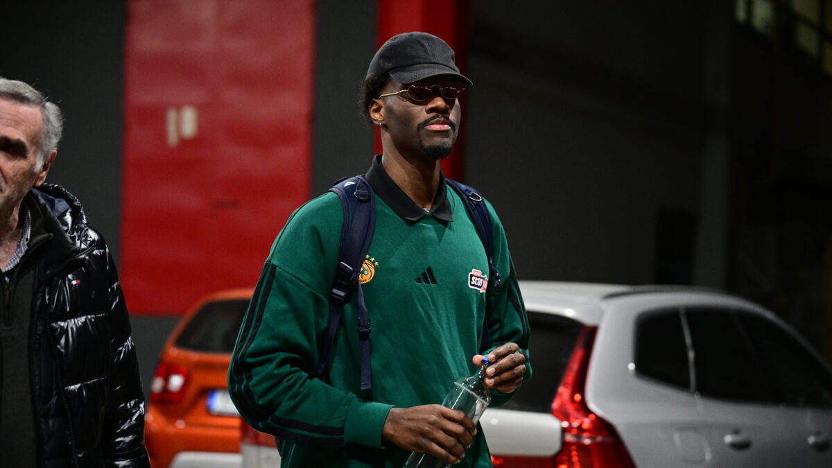 Ο Νάιτζελ Χέιζ Ντέιβις