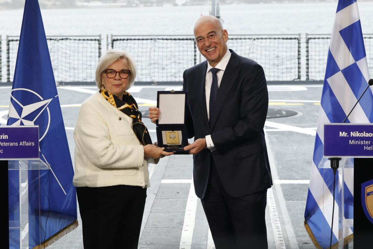 Δένδιας και Βοτρίν