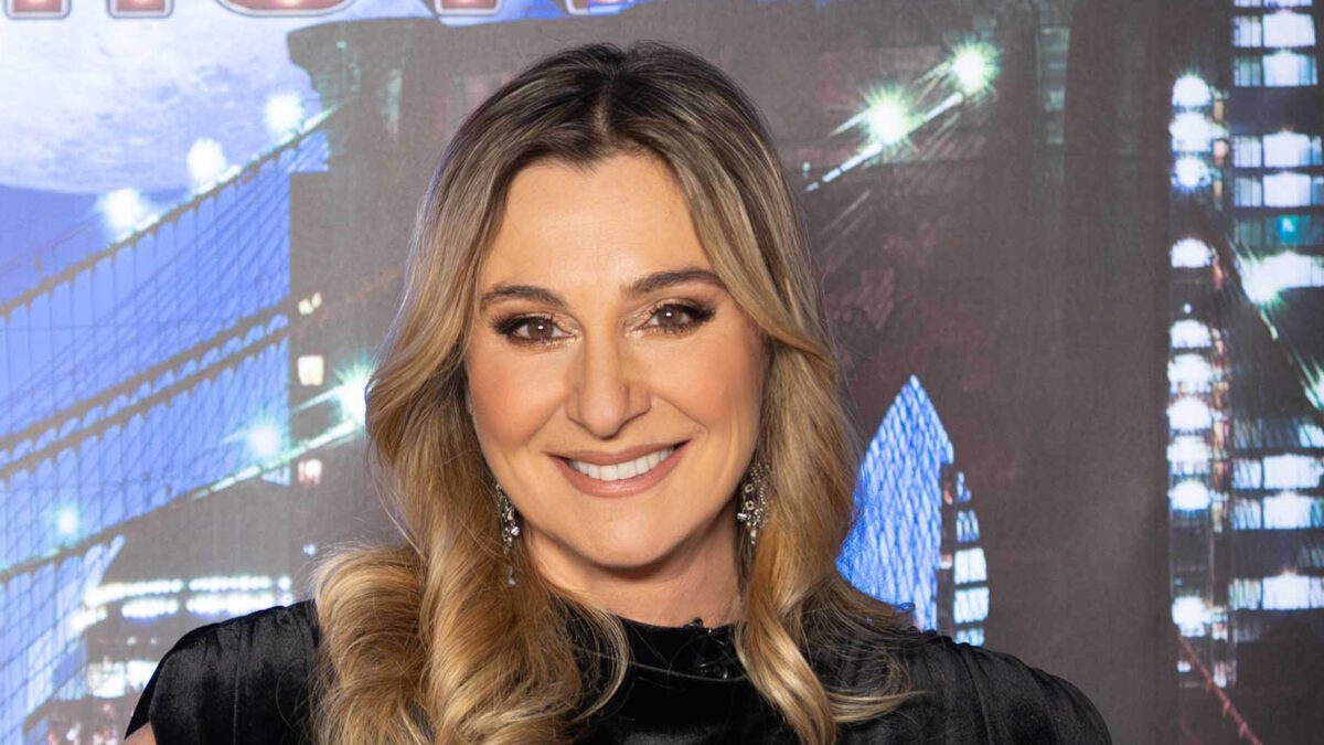 Η Γιολάντα Διαμαντή στο πλατό της εκπομπής «The 2night Show»