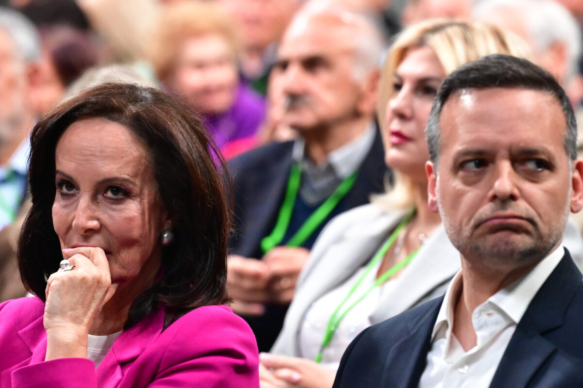 Διαμαντοπούλου και Δούκας