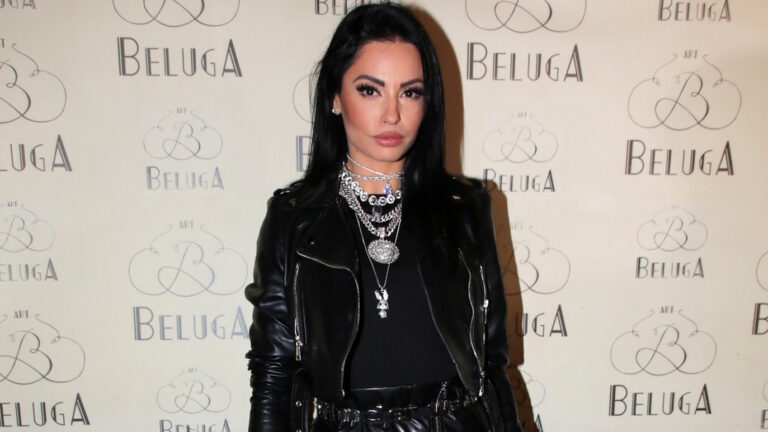 Δήμητρα Αλεξανδράκη