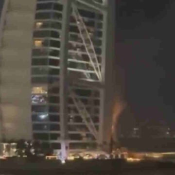 Έκρηξη μετά από ιρανική επίθεση στο Burj Al Arab στο Ντουμπάι