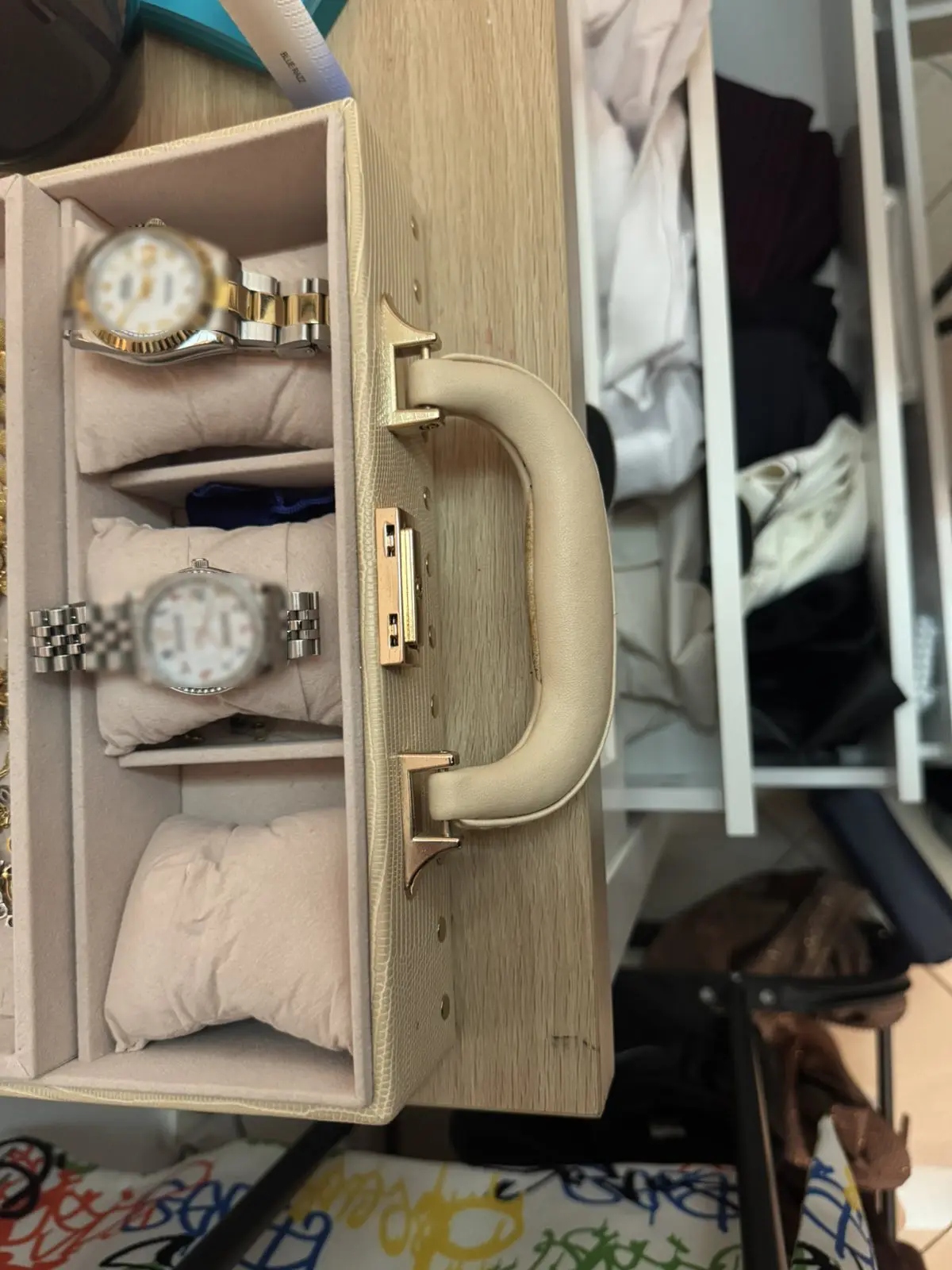 Ρολόγια και κοσμήματα