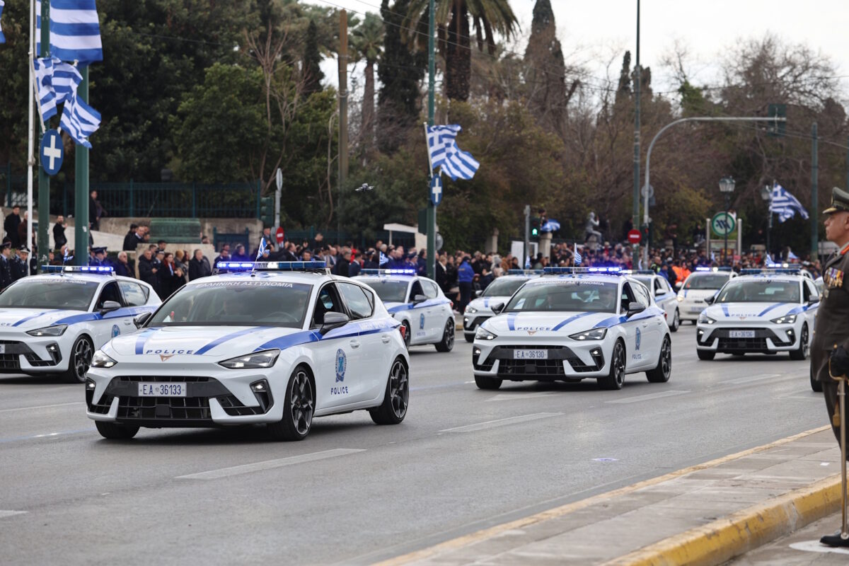 Περιπολικά της Ελληνικής Αστυνομίας